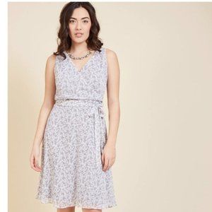 ModCloth Chiffon JBS Floral Grey/White Wrap Dress